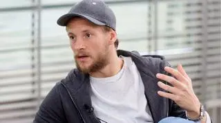 Sebastian Fabijański szczerze o chorobie. Trafił do szpitala psychiatrycznego