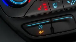 Ogrzewanie w samochodzie - panel kontrolny.