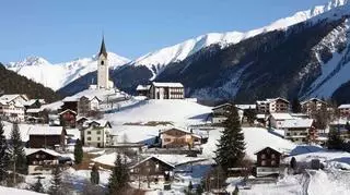 Davos – popularny kurort w Szwajcarii, atrakcyjny nie tylko zimą