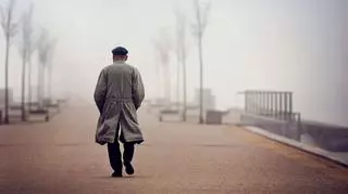 Samotność skraca życie. Niepokojące wyniki badań 