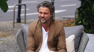 Wyjątkowy jubileusz Oliviera Janiaka: "W Co za tydzień poznałem żonę. Zrzuciła mnie wtedy z pantałyku w 3 sekundy"