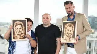 Strażak-artysta. W pracy gasi pożary, w czasie wolnym - maluje ogniem 