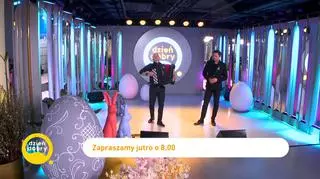 Marcin Jajkiewicz & Marcin Wyrostek w piosence „Siostra Ukraina” 