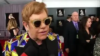 Elton John przerwał koncert z powodu choroby. Muzyk stracił głos