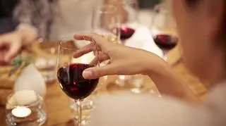 Alkohol. W których krajach pije się najwięcej? Na którym miejscu jest Polska?