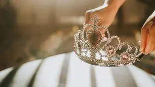 Księżniczka Amalia zrezygnowała z pensji. Chodzi o 2 miliony euro rocznie. "Czułabym się niekomfortowo"