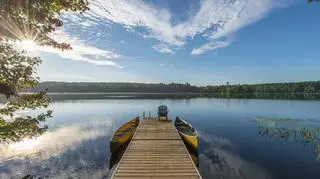 Najcieplejsze jeziora w Polsce. Ile wynosi temperatura wody w jeziorach?