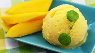 Lody o smaku mango