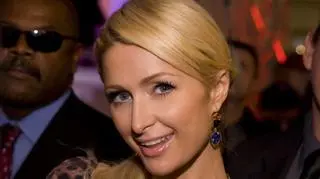 Paris Hilton nie odpowiada na niewygodne pytania