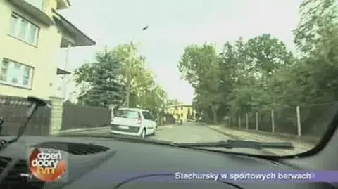 Stachursky buduje piramidę