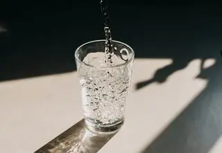 Dieta wodna - na czym polega ten japoński rytuał?