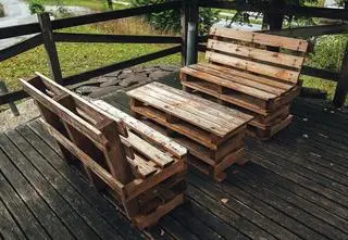Meble ogrodowe z palet - jak je wykonać? Pomysły | Dzień Dobry TVN