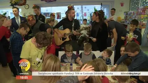 Gwiazdy i dziennikarze TVN u dzieci z CZD