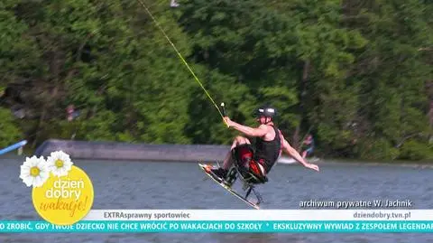 Extra Szymon. Wózek inwalidzki nie przeszkadza mu w sporcie