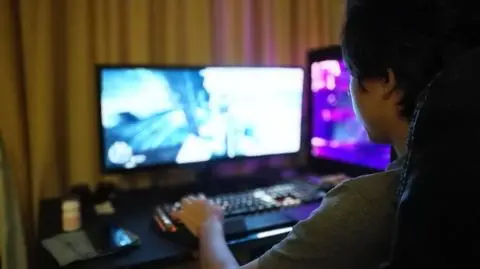 Obudowa gamingowa – do komputera, PC. Jaka? | Dzień Dobry TVN