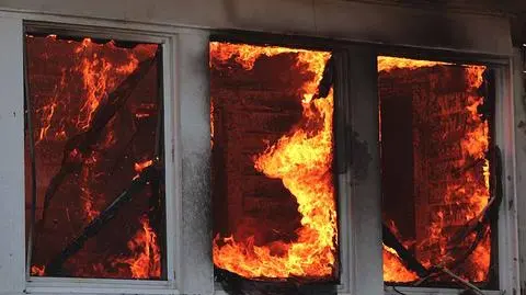 Zabrze. Pożar w mieszkaniu na ulicy Franciszkańskiej. Jedna osoba nie żyje