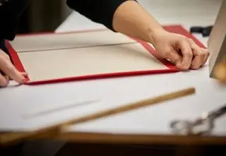 Introligator – kto to jest? Czym się zajmuje? | Dzień Dobry TVN