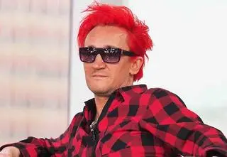 Michał Wiśniewski pokazał film z porodówki. Myślał, że jego dziecko będzie innej płci