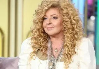 Magda Gessler w ciąży w sukni ślubnej. Jak restauratorka wyglądała 40 lat temu?
