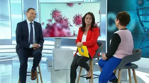 Koronawirus. Jak często myć ręce? Czy dezynfekcja butów i jedzenia jest konieczna?