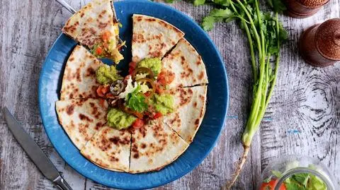 Quesadilla na talerzu