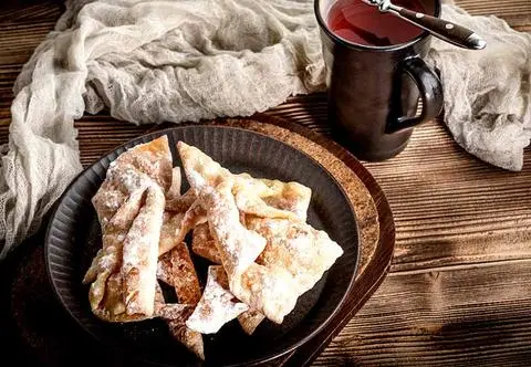 Cena faworków zwala z nóg. Czy czeka nas chudy tłusty czwartek?