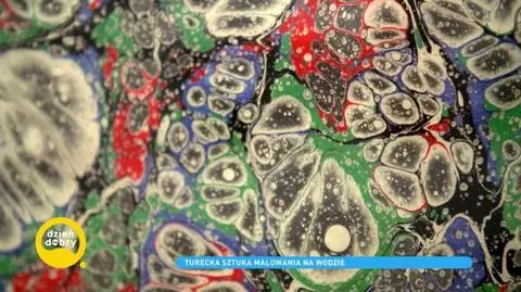 Ebru - turecka tradycyjna technika malowania na wodzie