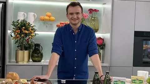 Dania z masłem - przepisy i składniki. Jak przygotować pudding, steka i miętusa?