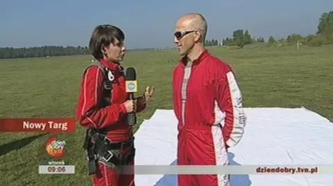 Gardias skoczyła ze spadochronem