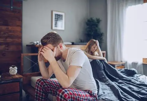Toksyczne relacje - dlaczego w nich tkwimy? Psychoterapeuta odpowiada