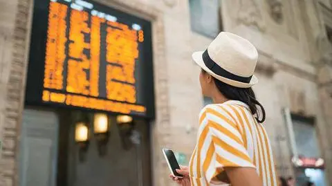 Odprawa przez internet – jak ją przeprowadzić i na czym polega?