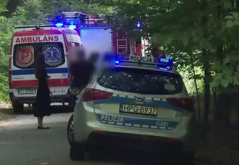 Tragedia w Poznaniu. 2,5 letnie dziecko wypadło z okna w kamienicy