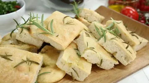 Focaccia z cebulą 