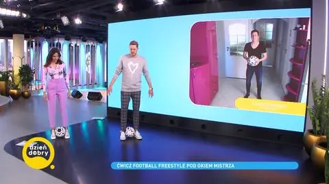 Łukasz Chwieduk uczy sztuczek z piłką