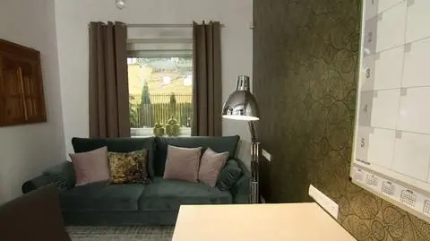 Socha przekształciła pokój wstydu w pokój gościnny