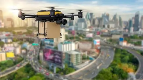 Gdzie można latać dronem? Jakie są przepisy? | Dzień Dobry TVN