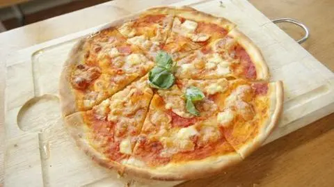 Pizza neapolitańska