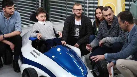 Studenci Politechniki Warszawskiej skontruowali bolid dla niepelnosprawnego Maksymiliana Młodawskiego