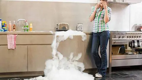 Sprzęty domowe. Naprawić czy kupować nowe?