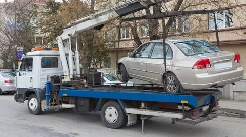 Jak poprawnie holować samochód? Prędkość, przepisy I Dzień Dobry TVN