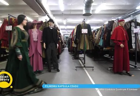 Łódzki magazyn rekwizytów filmowych. Jakie eksponaty są tam zgromadzone?