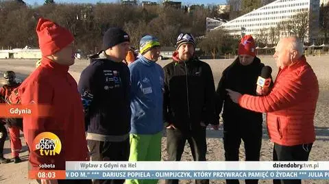 Zimowi pływacy - wpław z Gdyni na Hel