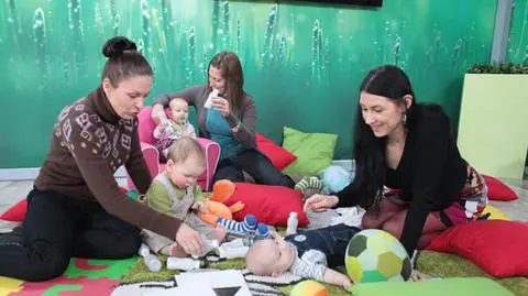 Pokazujemy, jak bawić się z niemowlakiem 