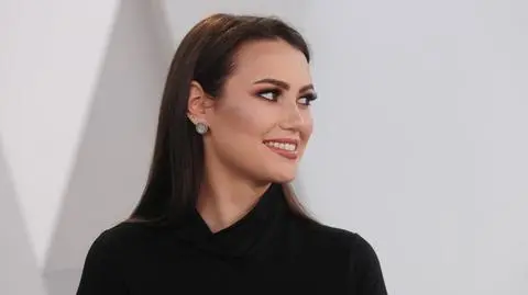Dzięki dobrze dobranej szmince optycznie rozjaśnisz zęby