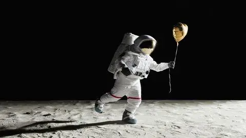 Lądowanie na Księżycu. Jak wyglądała misja Apollo 11? Fakty i mity