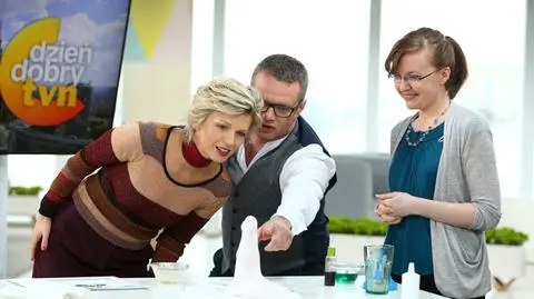 "Dziecinnie proste". Przepis na domowy wulkan!