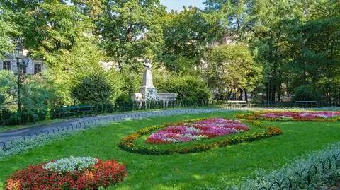 Planty Krakowskie – na spacer lub plac zabaw. Park w Krakowie | Dzień Dobry TVN