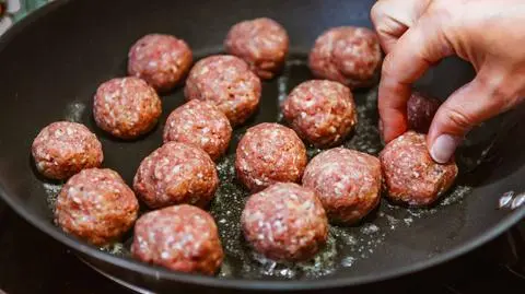Na czym najlepiej smażyć? Zalecane tłuszcze do smażenia 