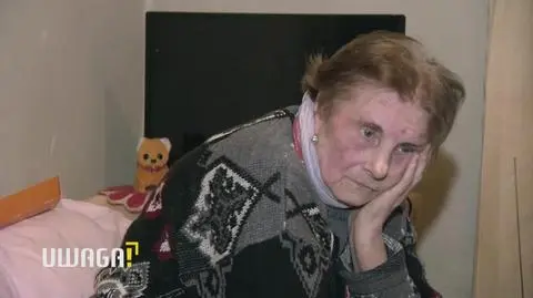 Żyli bez wody, toalety i ogrzewania. Przez lata gmina i właściciel domu nie zapewnili bezpieczeństwa 86-latce i jej synowi