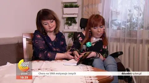 Asia choruje na SMA. O swojej walce napisała książkę... jdnym palcem